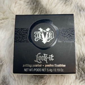 New In Box: SMALL Kat Von D, KVD, translucent loose powder.